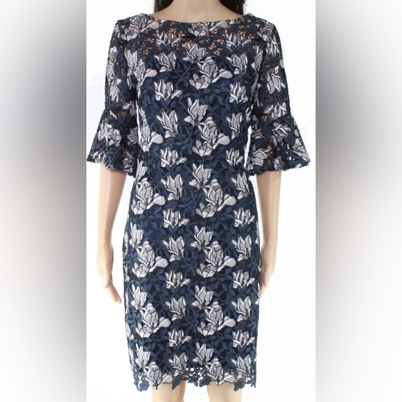 Ralph Lauren Dresses & Skirts - Ralph Lauren Navy and White Floral Lace Dress